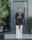 کت زنانه مجلسی به همراه کیف جنس ژاکارد برجسته رنگ مشکی